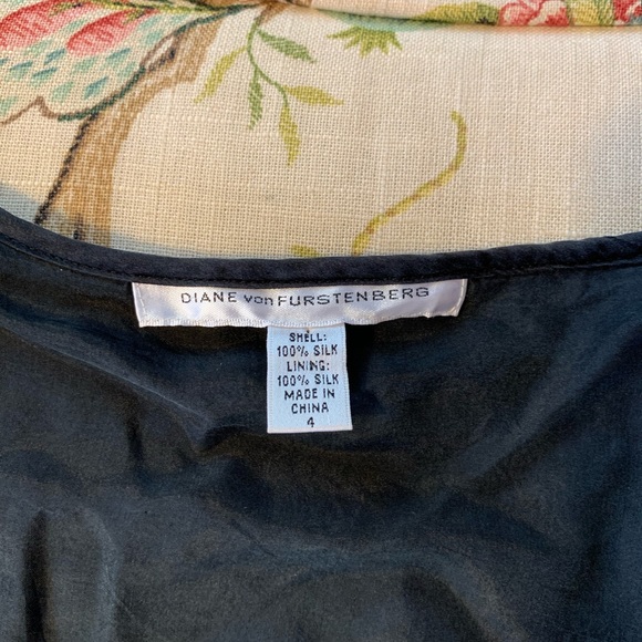 Diane von Furstenberg silk jacket - Picture 3 of 4